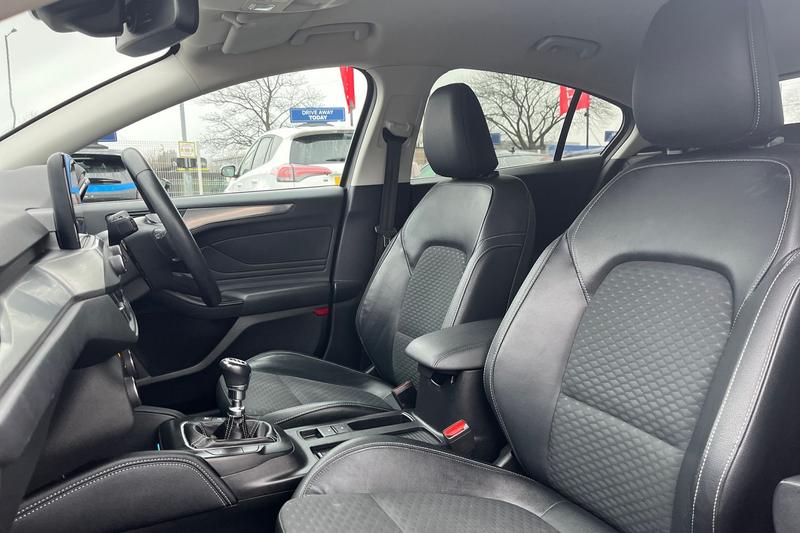 Used Ford Focus 2021 for sale - 77138328: Photo 19