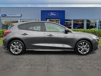 Used Ford Focus 2023 for sale - 77697560: Photo