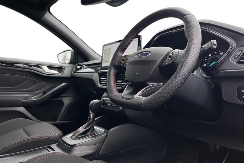 Used Ford Focus 2023 for sale - 77697560: Photo 9