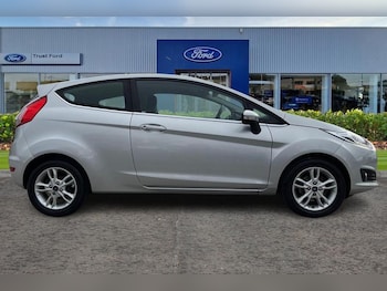 Used Ford Fiesta 2016 for sale - 76222698: Photo 3