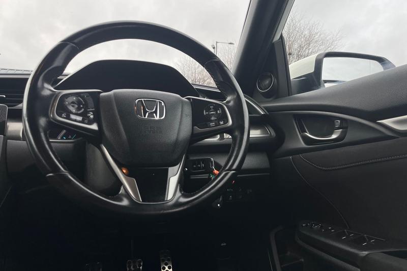 Used Honda Civic 2019 for sale - 77176439: Photo 12