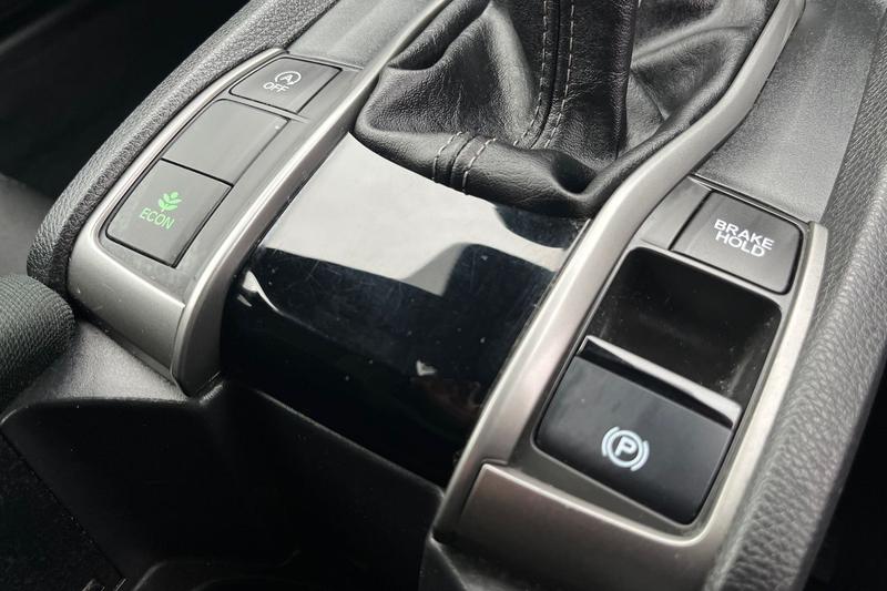 Used Honda Civic 2019 for sale - 77176439: Photo 34