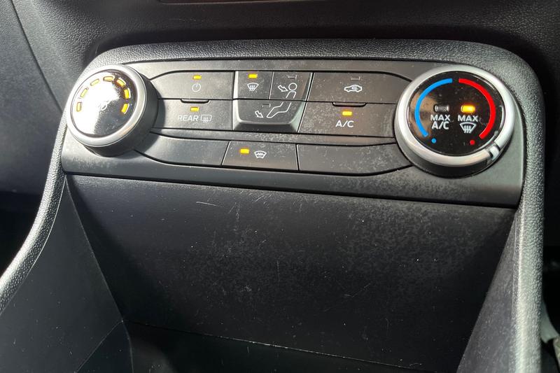 Used Ford Fiesta 2022 for sale - 78001240: Photo 32