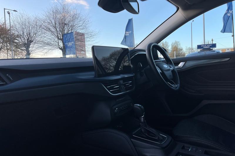Used Ford Focus 2024 for sale - 76621539: Photo 18