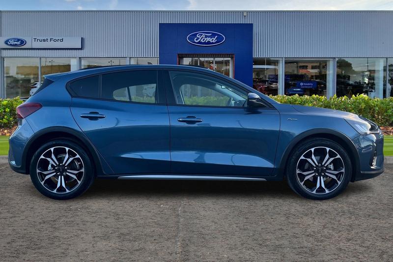 Used Ford Focus 2024 for sale - 76621539: Photo 3