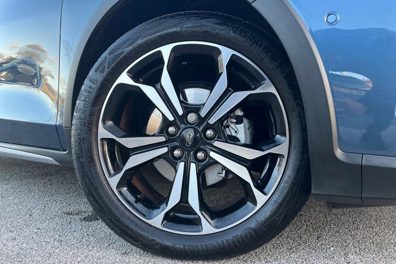 Used Ford Focus 2024 for sale - 76621539: Photo 8