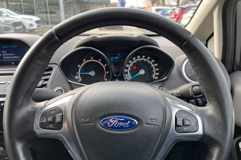 Used Ford Fiesta 2015 for sale - 77427235: Photo 12