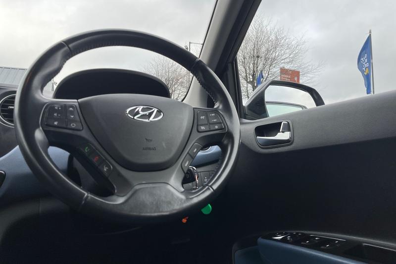 Used Hyundai i10 2014 for sale - 77487182: Photo 12