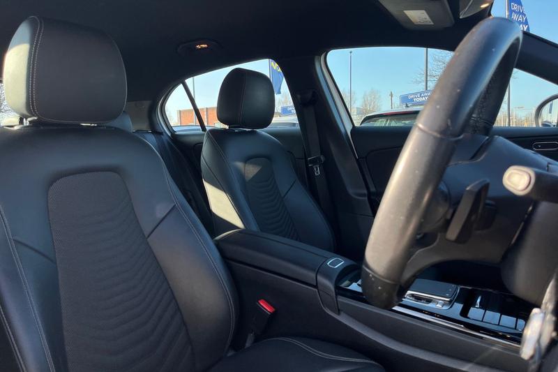 Used Mercedes-Benz A-Class 2019 for sale - 77763538: Photo 17