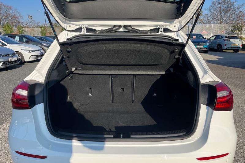 Used Mercedes-Benz A-Class 2019 for sale - 77763538: Photo 21