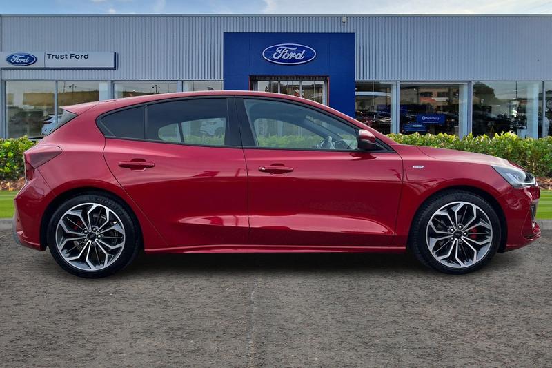 Used Ford Focus 2024 for sale - 76631437: Photo 3