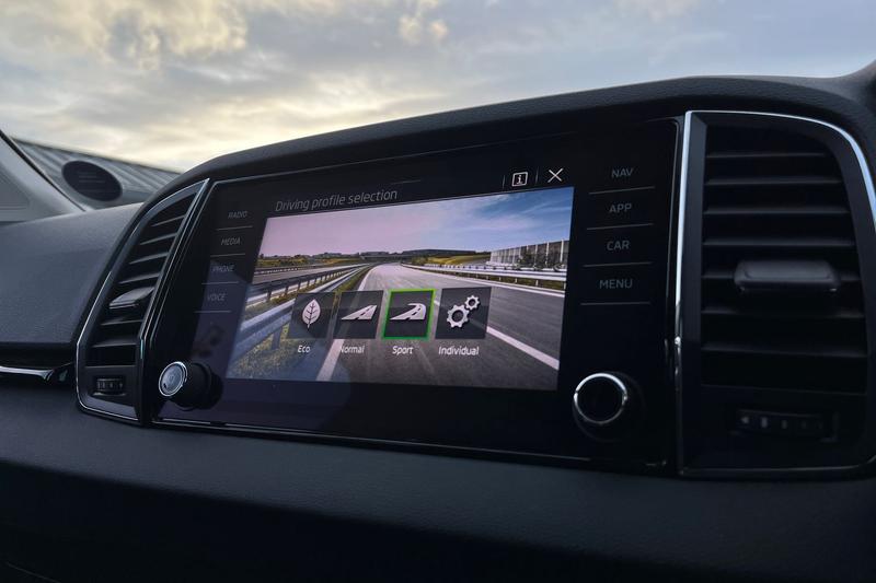 Used Skoda Karoq 2024 for sale - 77268773: Photo 29