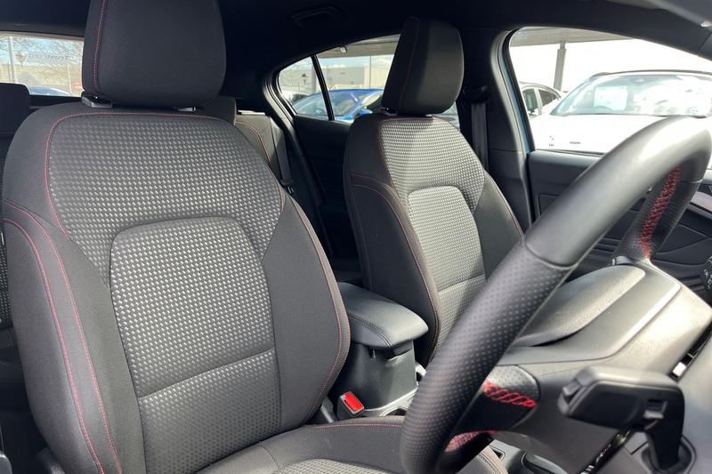 Used Ford Focus 2023 for sale - 78028675: Photo 17