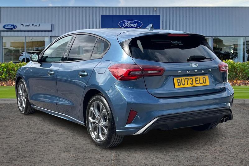 Used Ford Focus 2023 for sale - 78028675: Photo 2