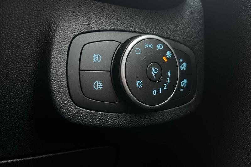 Used Ford Fiesta 2020 for sale - 77187064: Photo 24