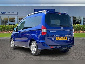 Used Ford Tourneo Courier 2019 for sale - 79512371: Photo