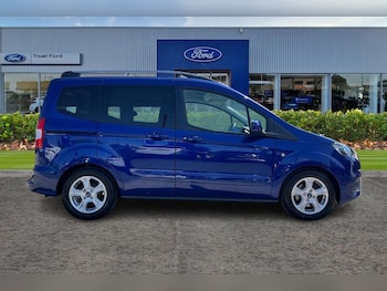 Used Ford Tourneo Courier 2019 for sale - 79512371: Photo