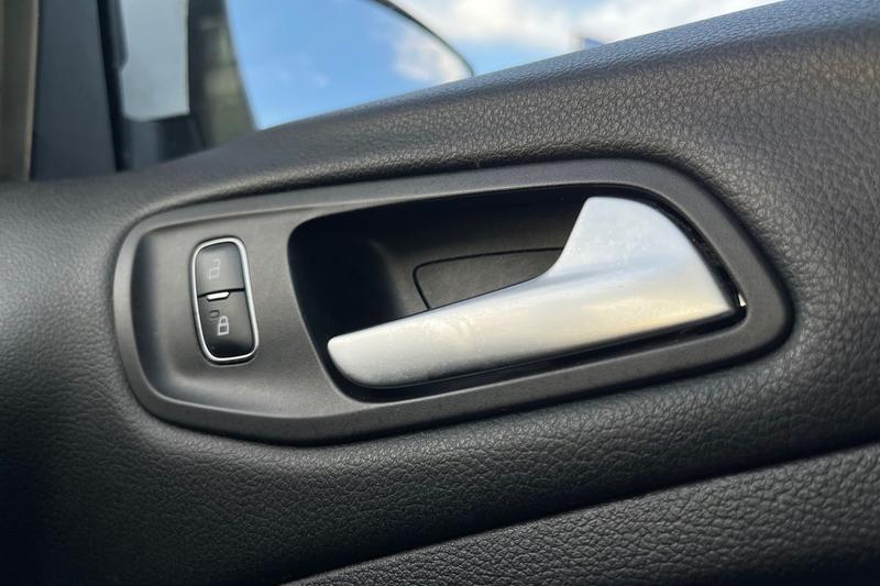 Used Ford Kuga 2017 for sale - 76862401: Photo 24