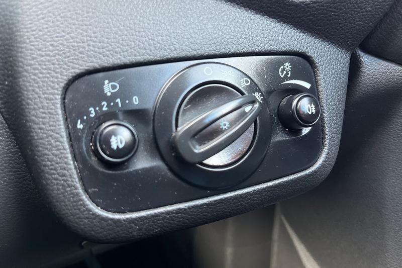 Used Ford Kuga 2017 for sale - 76862401: Photo 25