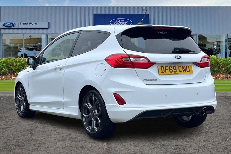 Used Ford Fiesta 2019 for sale - 76405331: Photo 2