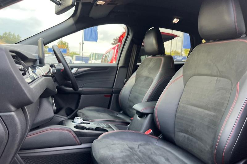 Used Ford Kuga 2023 for sale - 76142572: Photo 19