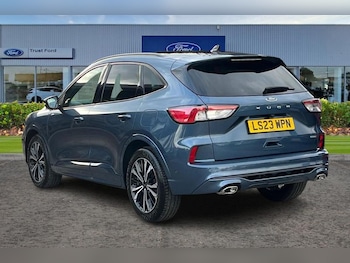 Used Ford Kuga 2023 for sale - 76142572: Photo 2