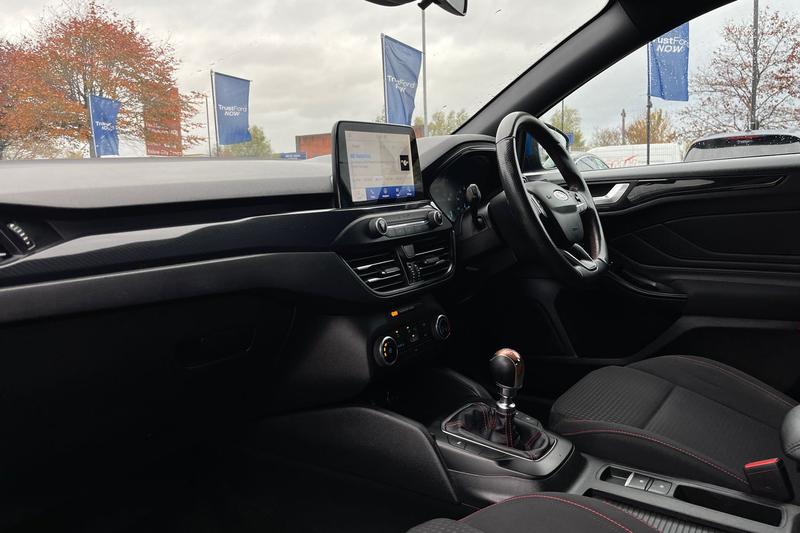 Used Ford Focus 2019 for sale - 76467815: Photo 18