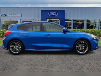 Used Ford Focus undefined for sale - 76467815: Photo