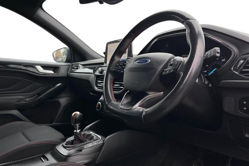 Used Ford Focus 2019 for sale - 76467815: Photo 9