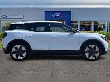 Used Ford Explorer 2025 for sale - 79021638: Photo