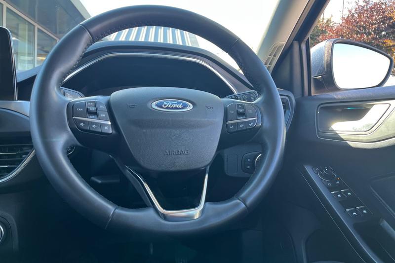 Used Ford Focus 2022 for sale - 76076755: Photo 12