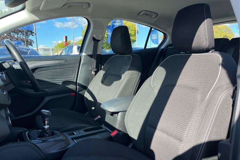 Used Ford Focus 2022 for sale - 76076755: Photo 19