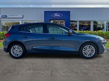 Used Ford Focus 2022 for sale - 76076755: Photo 3