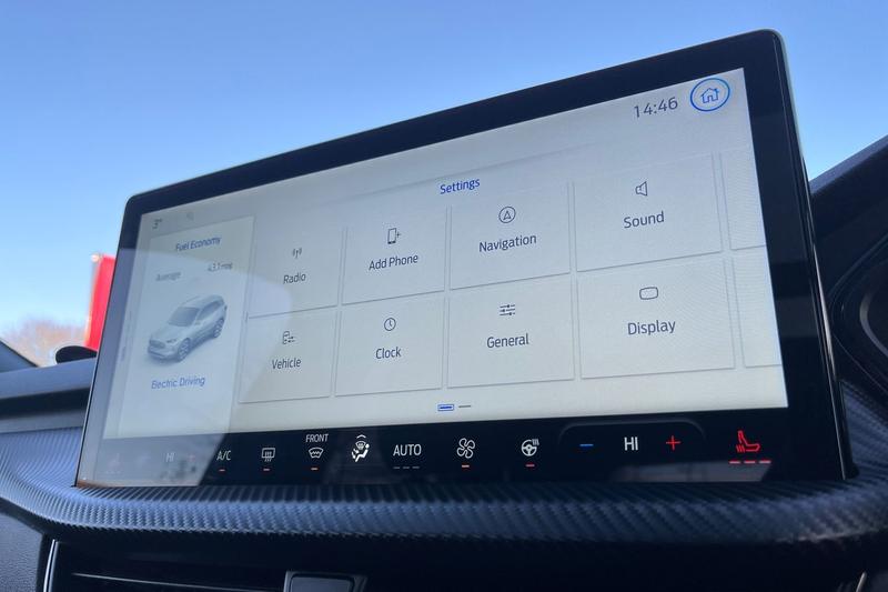 Used Ford Kuga 2025 for sale - 77248768: Photo 32