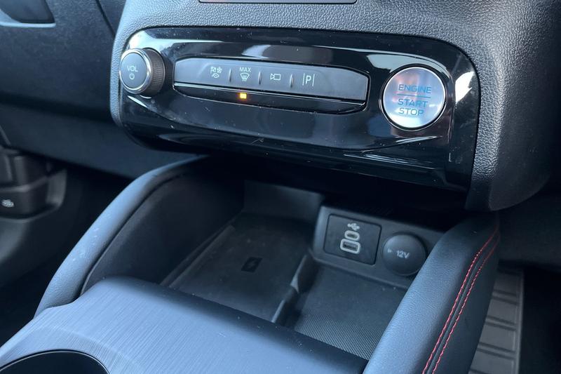 Used Ford Kuga 2025 for sale - 77248768: Photo 35