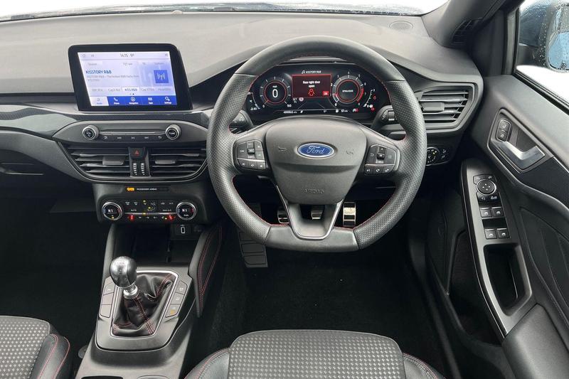 Used Ford Focus 2021 for sale - 78042792: Photo 11