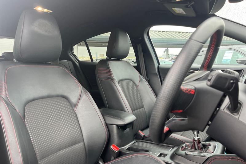 Used Ford Focus 2021 for sale - 78042792: Photo 17