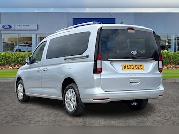 Used Ford Tourneo Connect 2023 for sale - 79383952: Photo