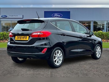 Used Ford Fiesta 2018 for sale - 78879879: Photo