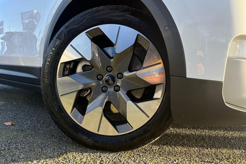 Used Ford Explorer 2025 for sale - 76621538: Photo 8