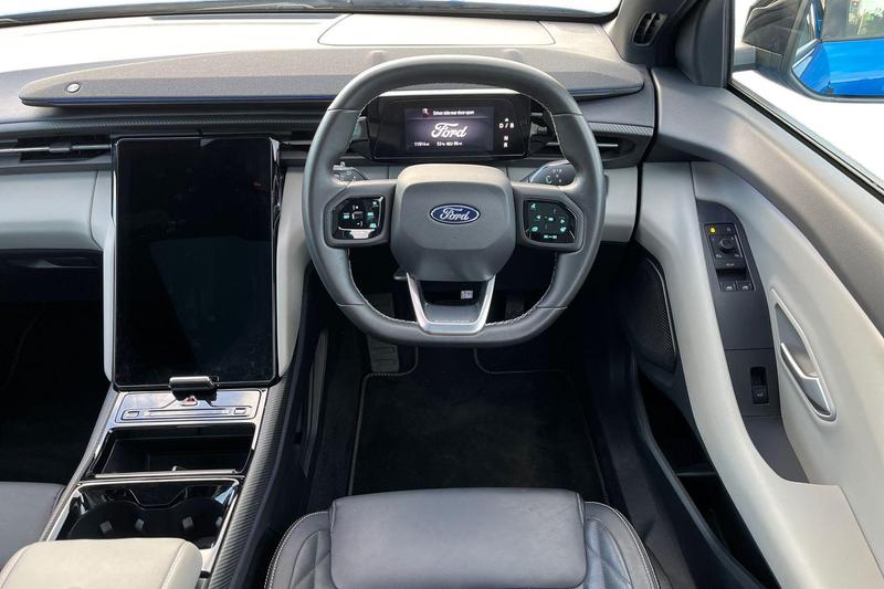 Used Ford Explorer 2024 for sale - 76634795: Photo 11