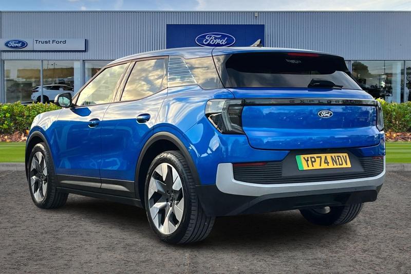 Used Ford Explorer 2024 for sale - 76634795: Photo 2