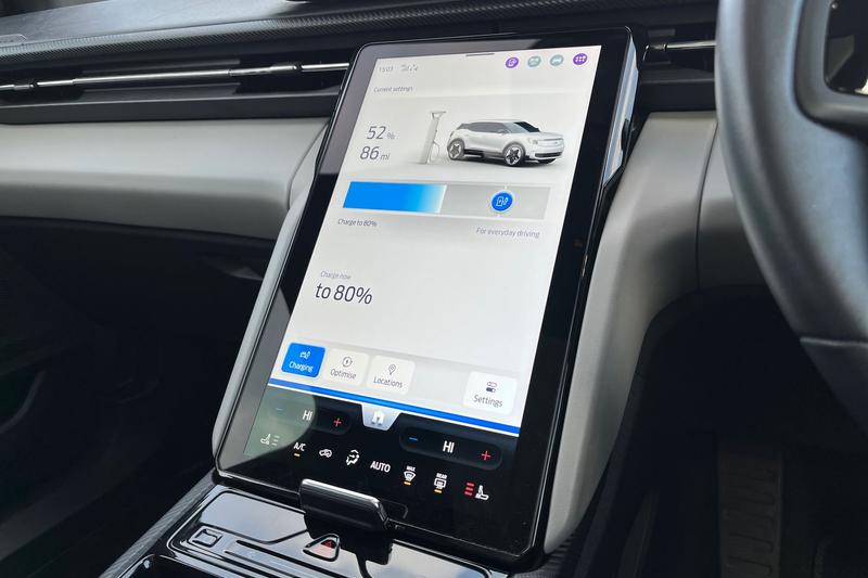 Used Ford Explorer 2024 for sale - 76634795: Photo 28