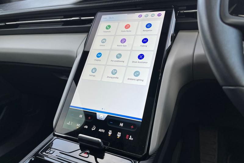 Used Ford Explorer 2024 for sale - 76634795: Photo 30