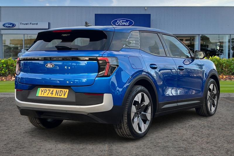 Used Ford Explorer 2024 for sale - 76634795: Photo 4