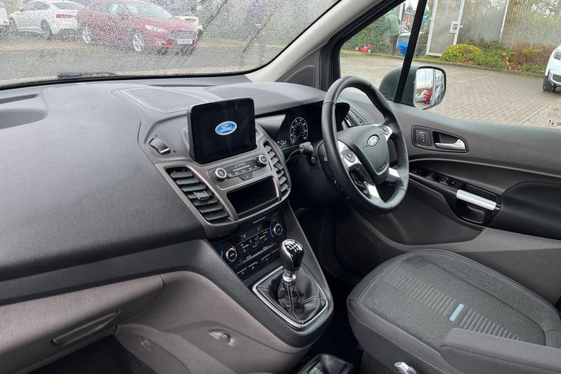 Used Ford Grand Tourneo Connect 2022 for sale - 76703217: Photo 18