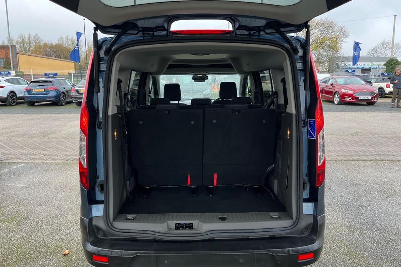 Used Ford Grand Tourneo Connect 2022 for sale - 76703217: Photo 21