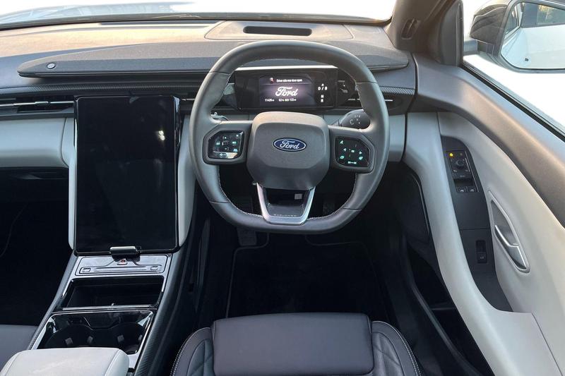 Used Ford Explorer 2025 for sale - 76640970: Photo 11