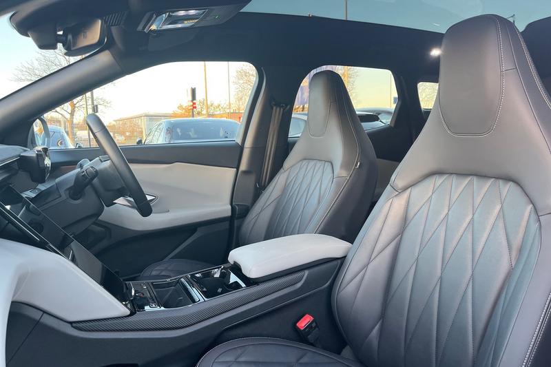 Used Ford Explorer 2025 for sale - 76640970: Photo 18