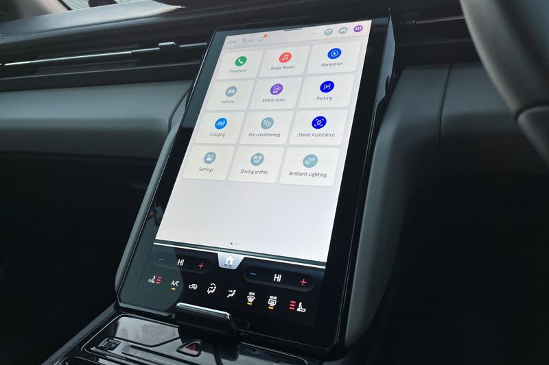 Used Ford Explorer 2025 for sale - 76640970: Photo 30